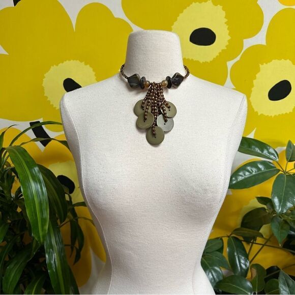 Chic Neutral Toned Handmade One of a Kind Vintage Beaded Dangly Choker Necklace - Picture 5 of 8